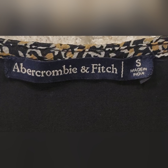 Abercrombie & Fitch Women's S Ditsy Floral Print Prairi Cottage-Core Wrap Dress - Picture 3 of 8